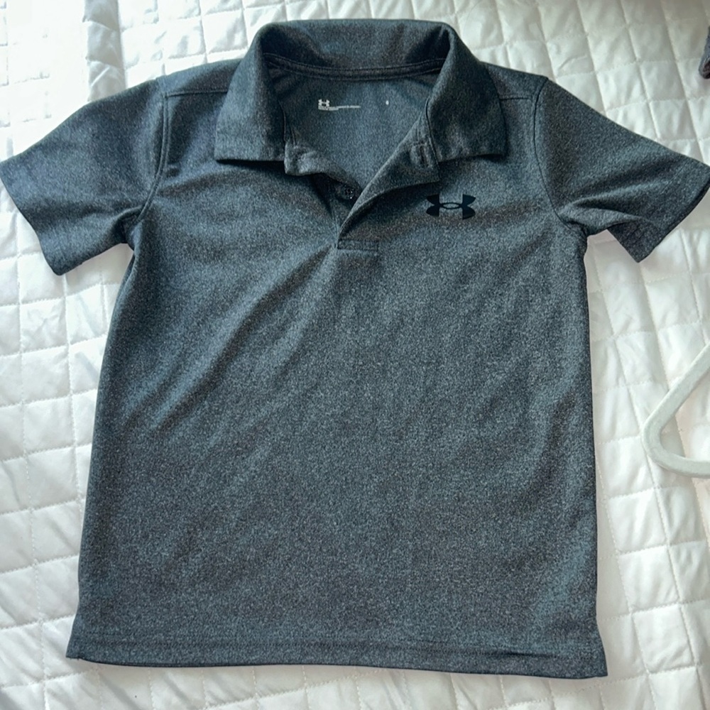 NWOT Boys size 6, smoke-free home